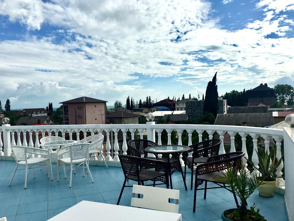 Emiliya Guest House Gagra Ngoại thất bức ảnh