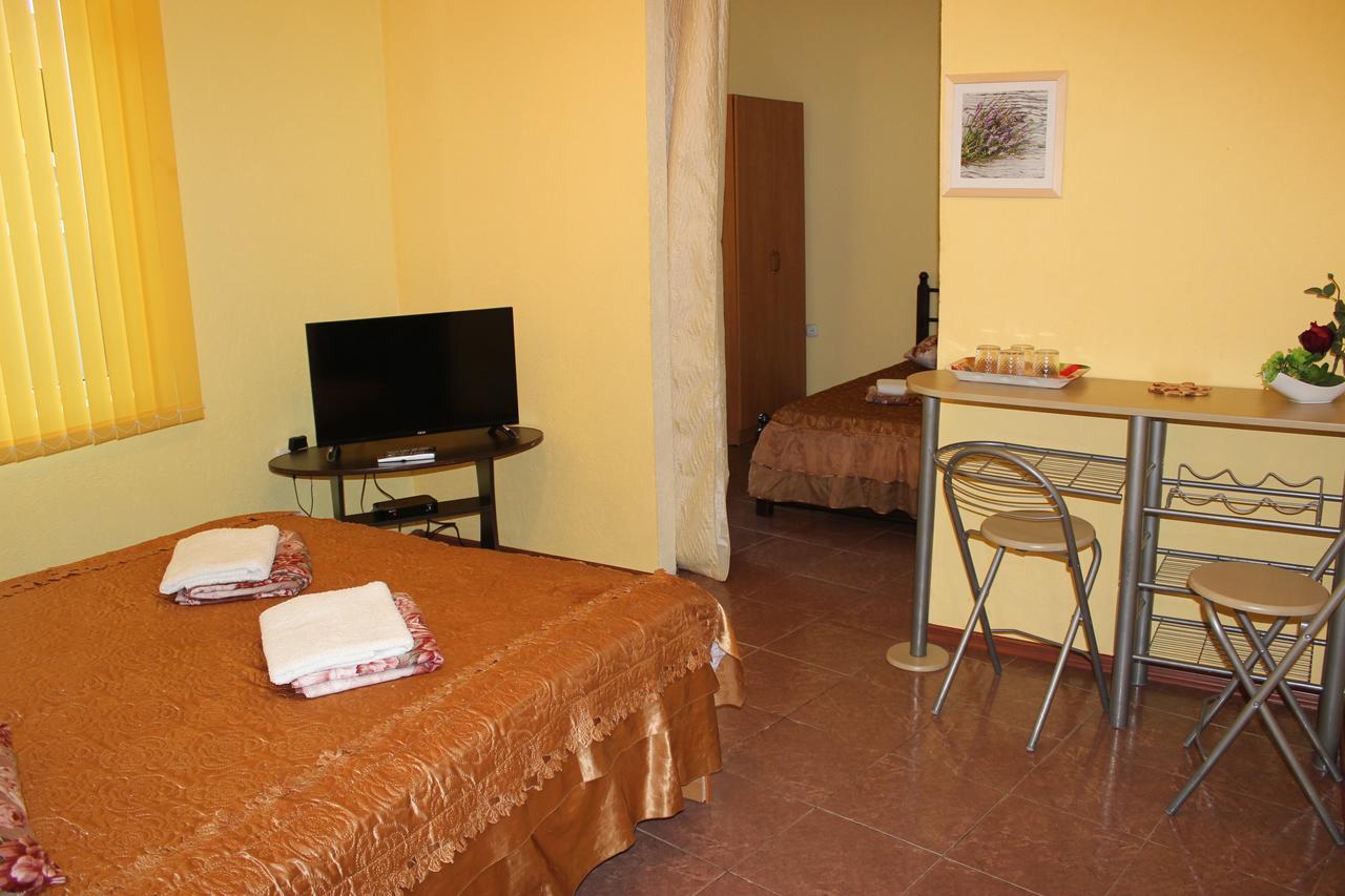 Emiliya Guest House Gagra Ngoại thất bức ảnh