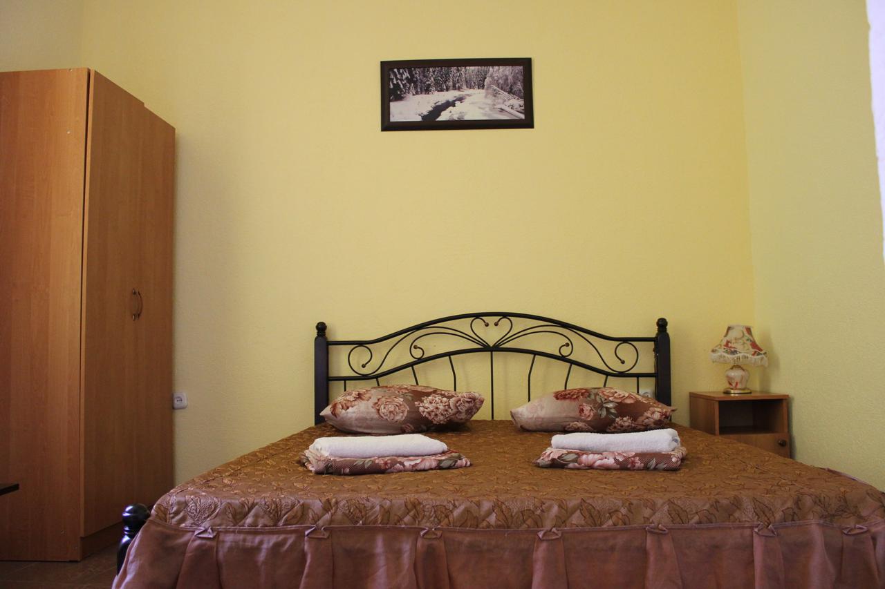 Emiliya Guest House Gagra Ngoại thất bức ảnh